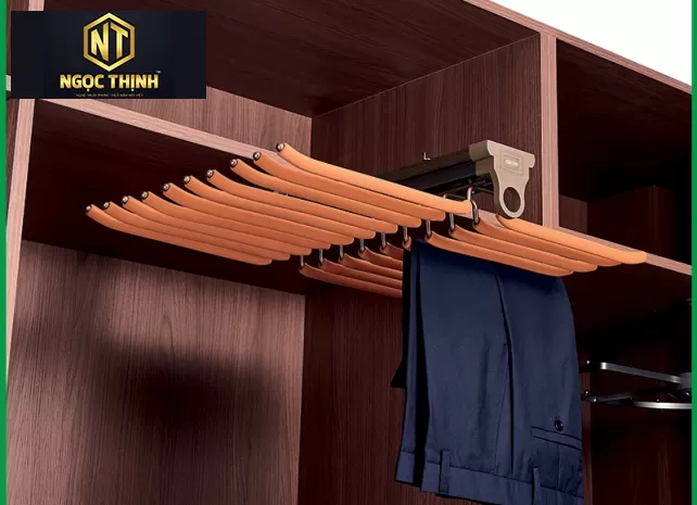 Kệ Vắt quần áo treo đỉnh HM-8.2, GA-8.2 tại An Phước